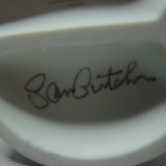 Precious Moments "Happiness Is At Our Fingertips" 529931 Signed Sam Butcher - Picture 14 of 14